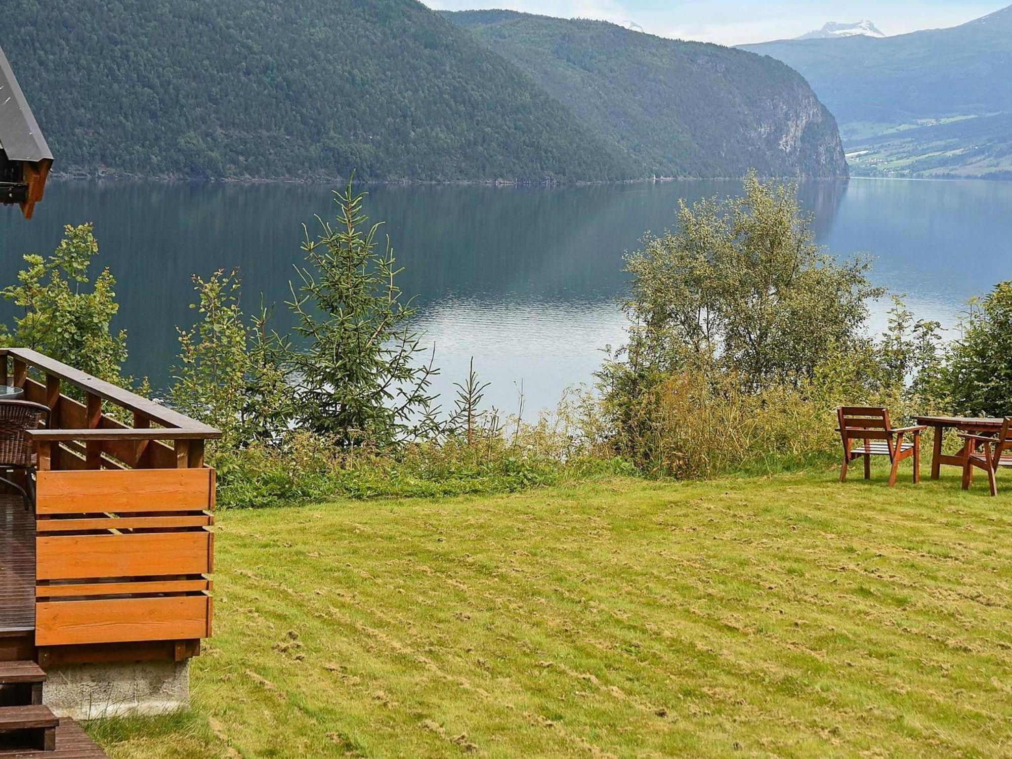 Three-Bedroom Holiday Home In Utvik 1 Reed Exterior foto